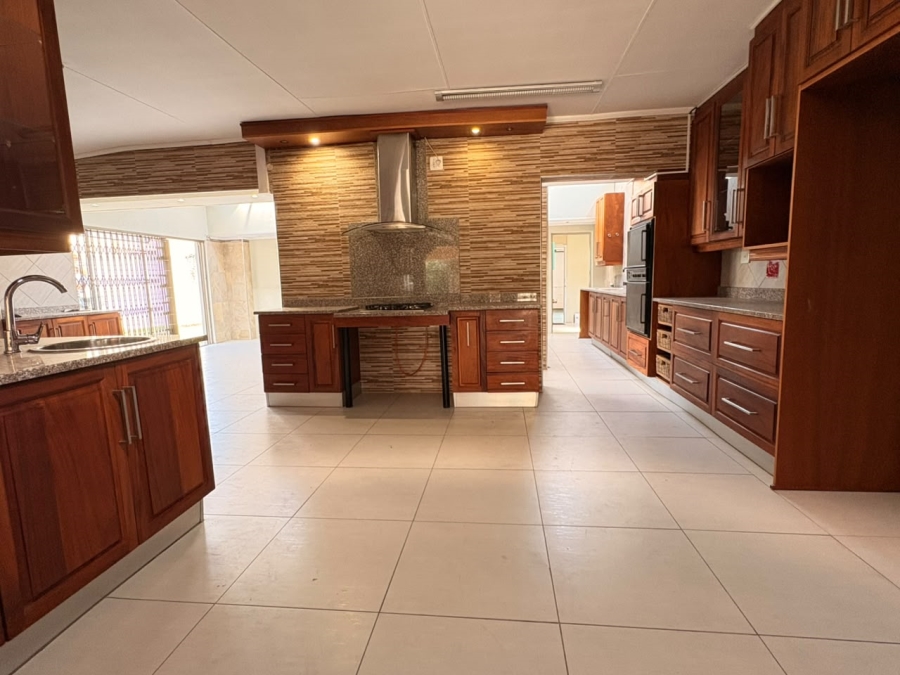 5 Bedroom Property for Sale in Sasolburg Ext 4 Free State